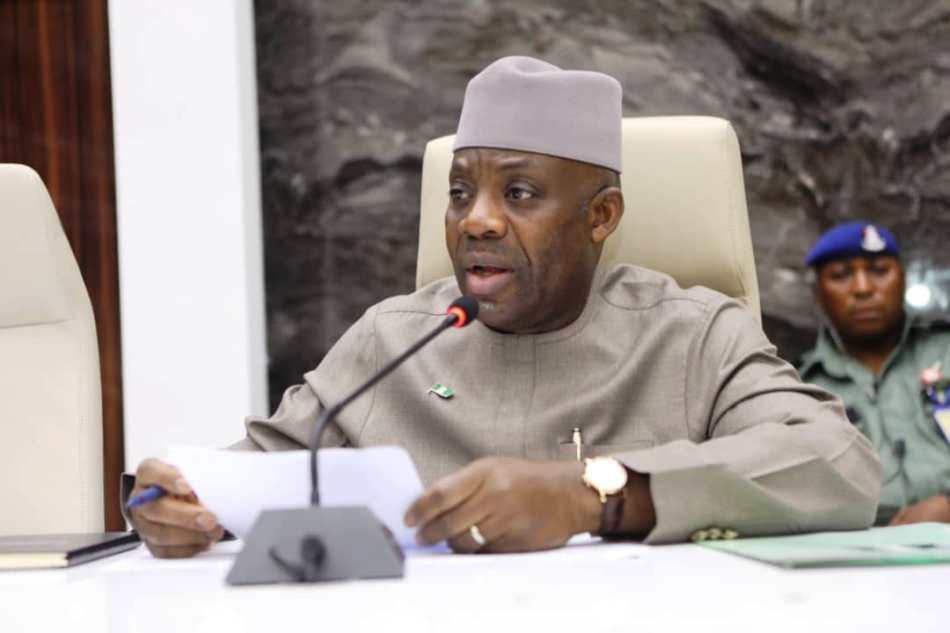 Federal Government Puts 2027 WASSCE, NECO Fee Hike On Hold, Orders Wider Consultations