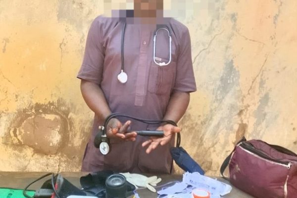 Police arrest fake doctor
