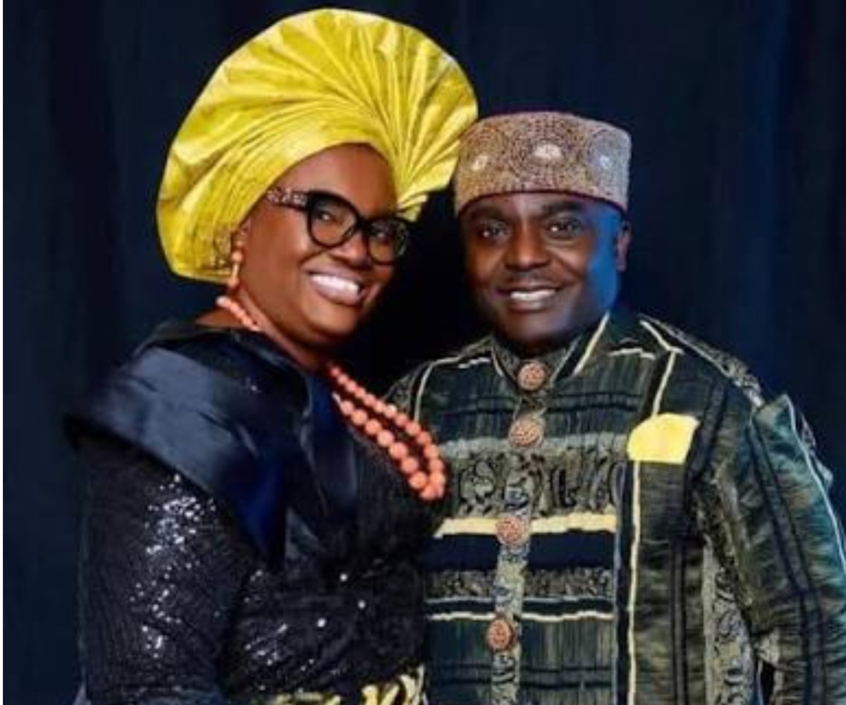 Nigerian gospel artist, Asu Ekiye announces end of his 28-year marriage
