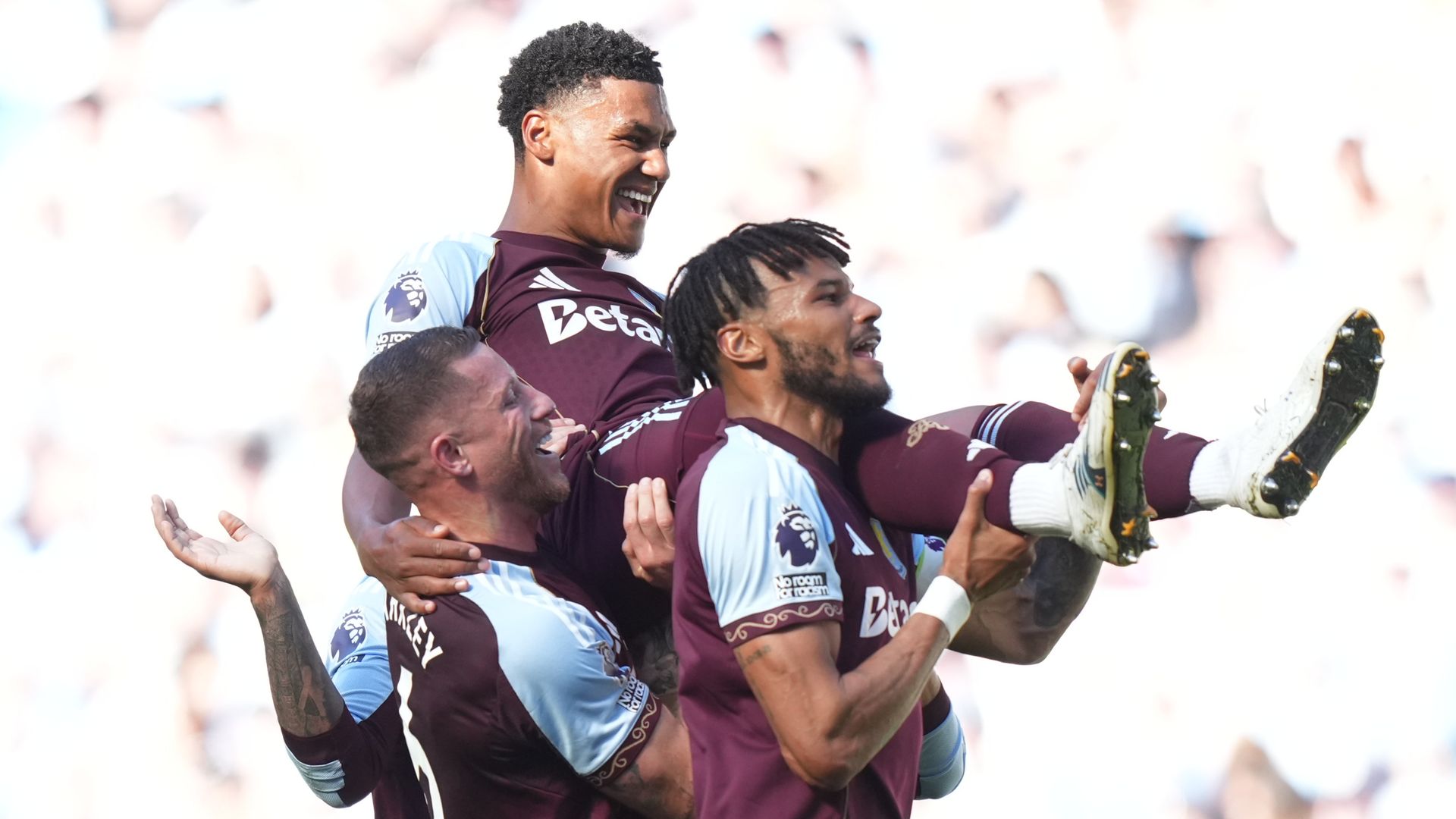 Live Commentary – PSG vs Aston Villa