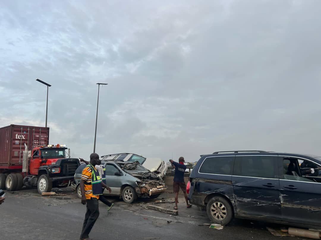 Container truck loses control, crashes into six vehicles on Kara bridge in Lagos