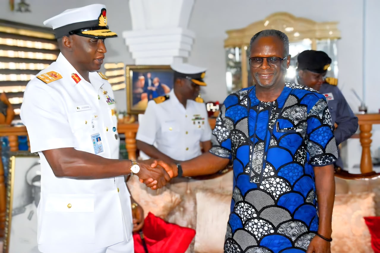 FOC WESTERN NAVAL COMMAND CONDOLES REAR ADMIRAL AKPAN OVER WIFE’S DEMISE
